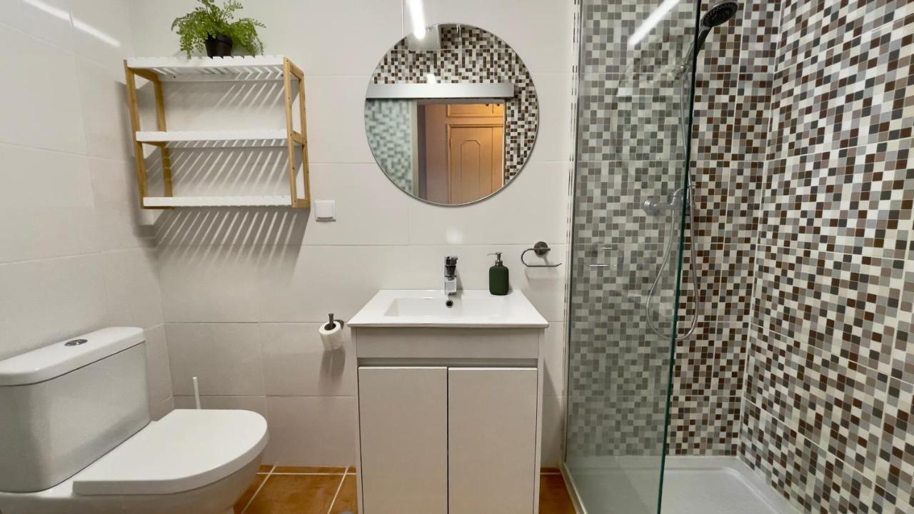דירות קווארטיירה Apartamento T2 Com Terraco Grande מראה חיצוני תמונה